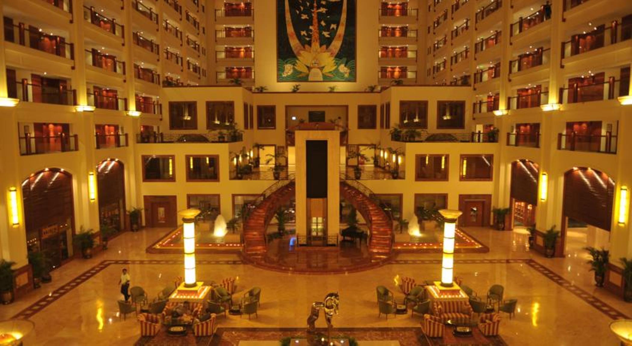 מלון The Lalit מומביי מראה חיצוני תמונה The interior of the hotel
